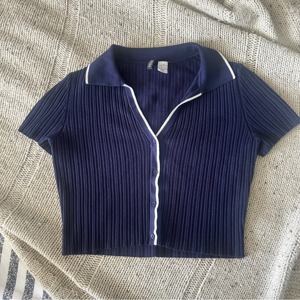 Button down collared crop top